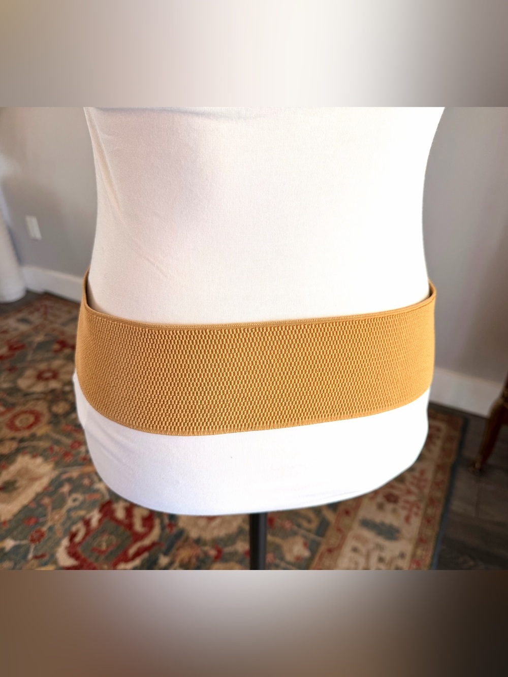 Elastic Floral Waist Belt - Tan - Picture 3 of 7